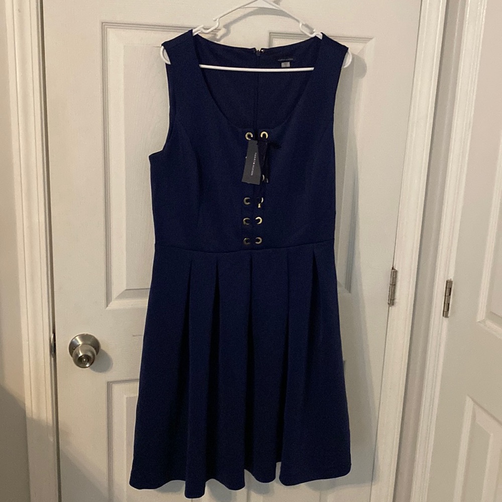 NWT Tommy Hilfiger size 16 navy dress
